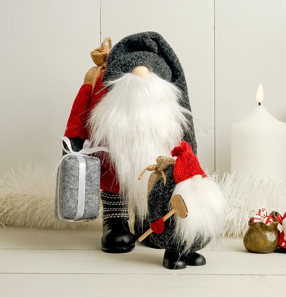 Tomte Hunchback Paket från Multi Agentur med juldekorationer