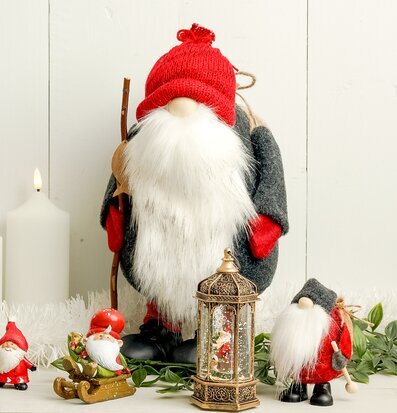 Tomte Hunchback Stav från Multi Agentur med juldekorationer