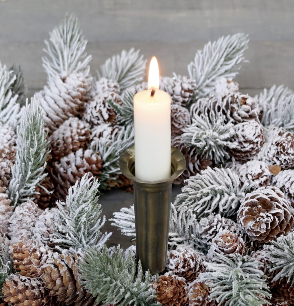 Ljushållare Spjut Antik Mässing från Chic Antique i krans