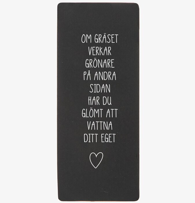 Trätavla - Om Gräset... från Different Design i mörkt trä