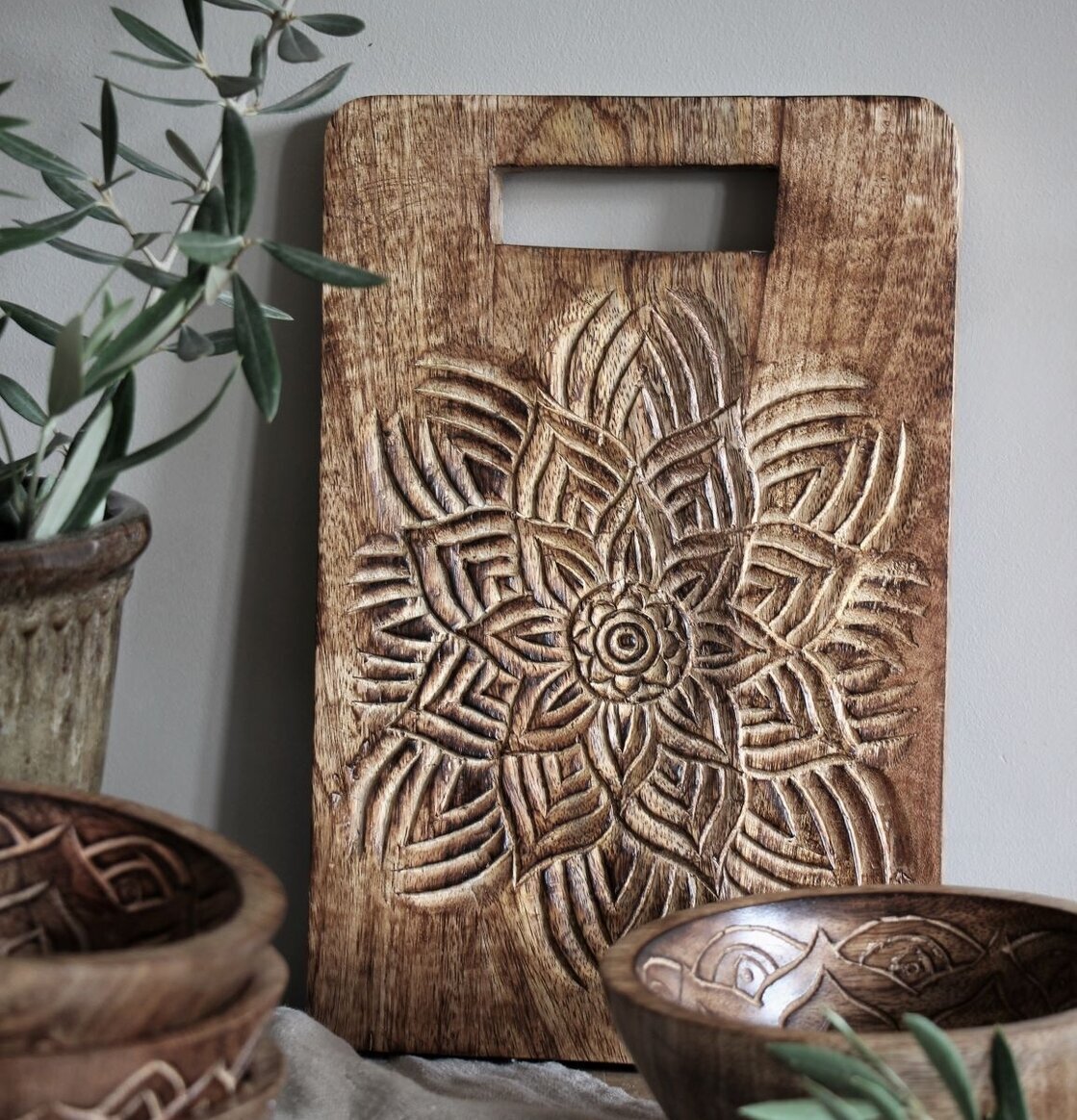 Fleur Skärbräda Rak från Majas Cottage i massivt trä