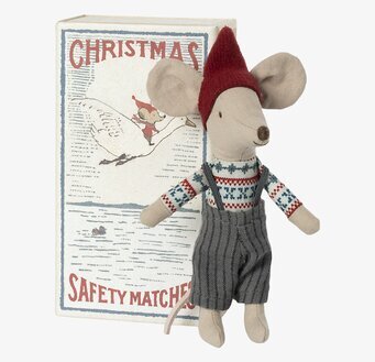 Tändsticksask Julmus Big Brother från Maileg mot vit bakgrund