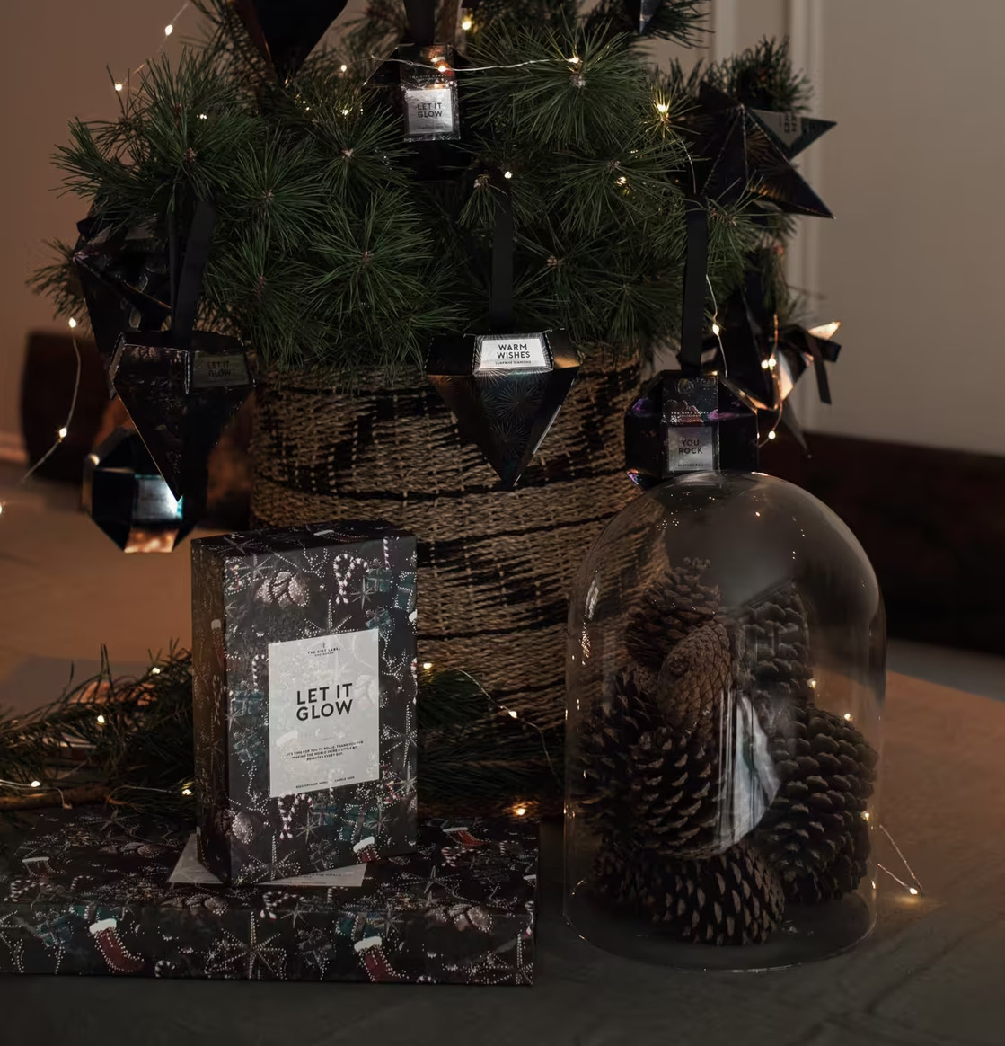 Gåvobox Home Set - Let It Glow från The Gift Label i gran