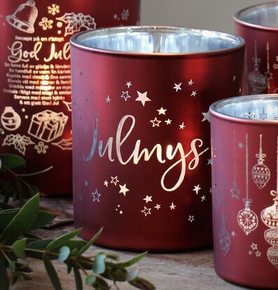 Bild av smakfulla ljuslyktor för en stämningsfull jul