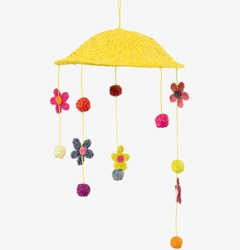 Raffiamobil Gul från Rice med färgglada blommor och bollar