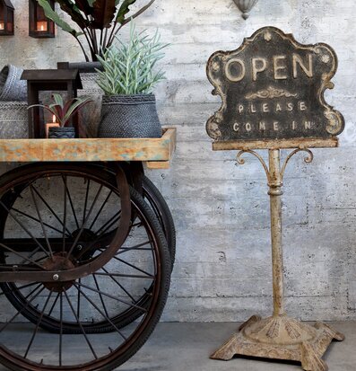 Chic Antique Skylt Open/Closed i antik metallfinish