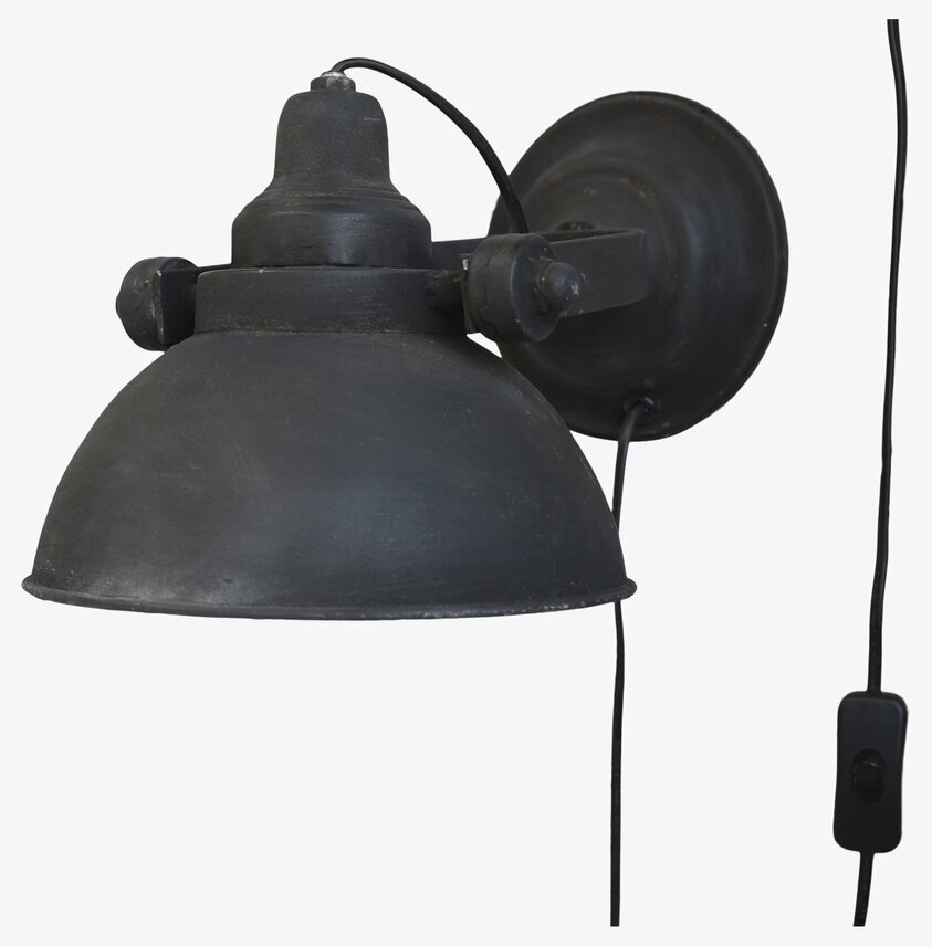 Vägglampa Factory Antik Svart från Chic Antique i metall