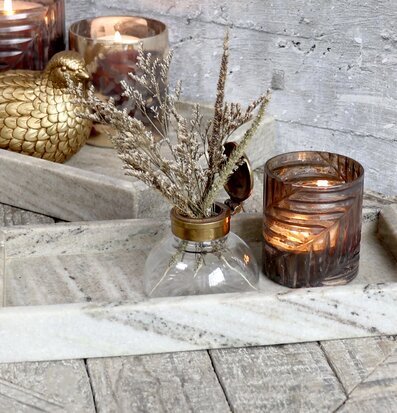 Marmorbricka Morlaix M Latte från Chic Antique på träbord