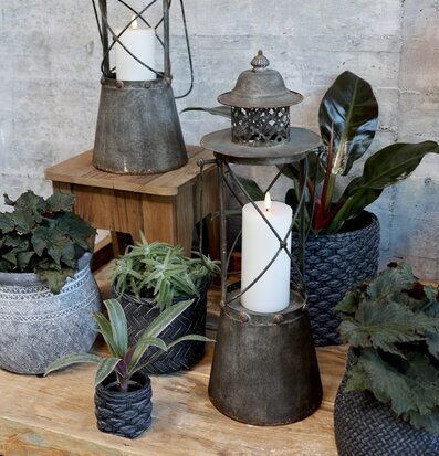 Gl. Lanterna XL från Chic Antique med rustik och vintage stil