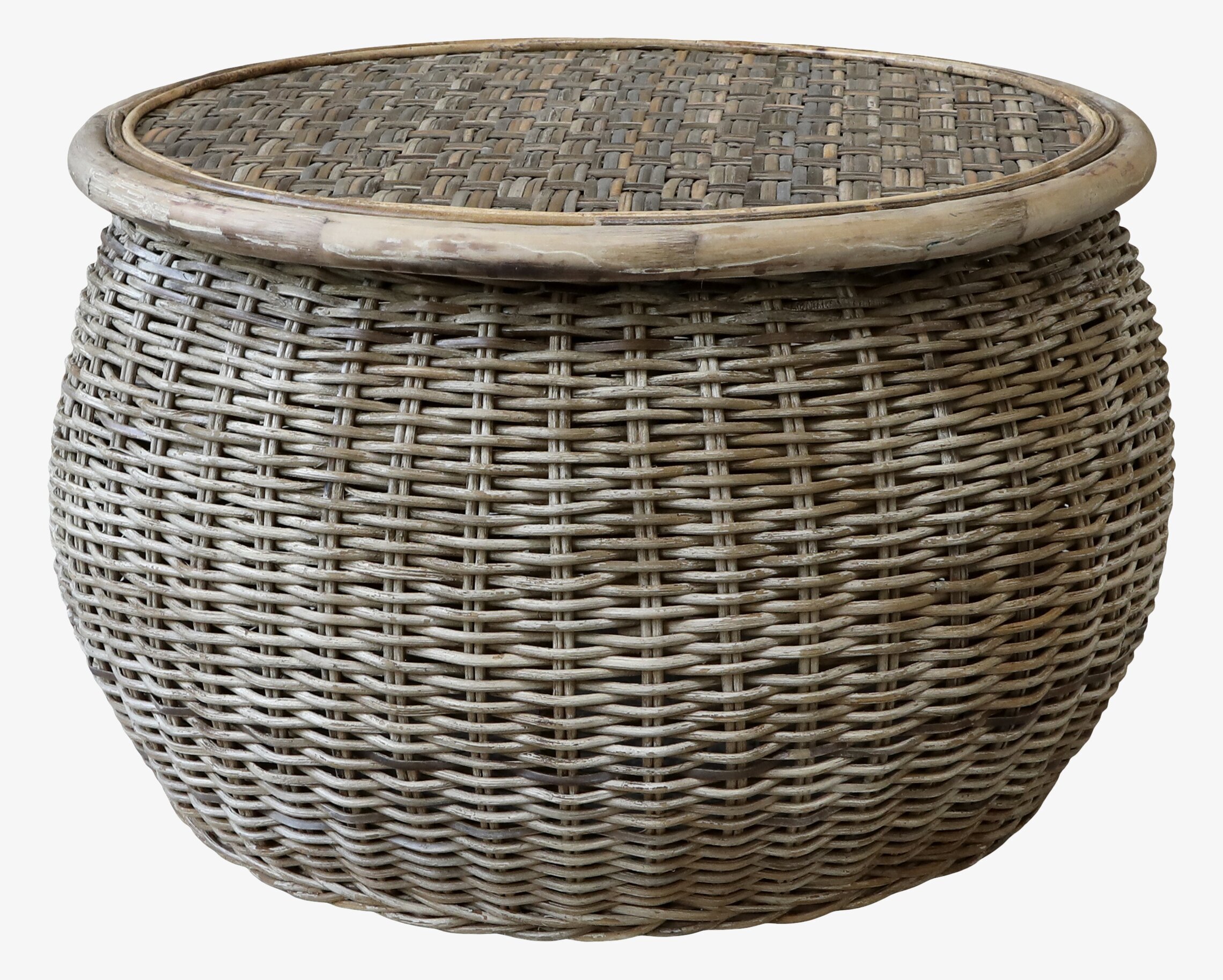 Rottingbord Natur från Chic Antique med handgjord vävteknik