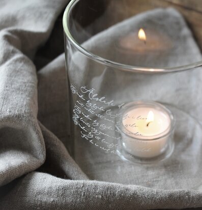 Bild av stilfull ljuslykta för hemtrevlig atmosfär