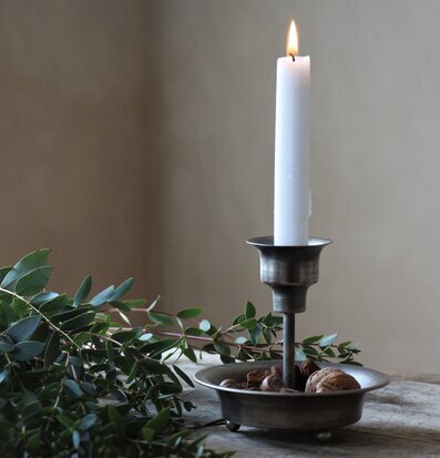 Cozy Ljushållare 1 Ljus från Majas Cottage på träbord