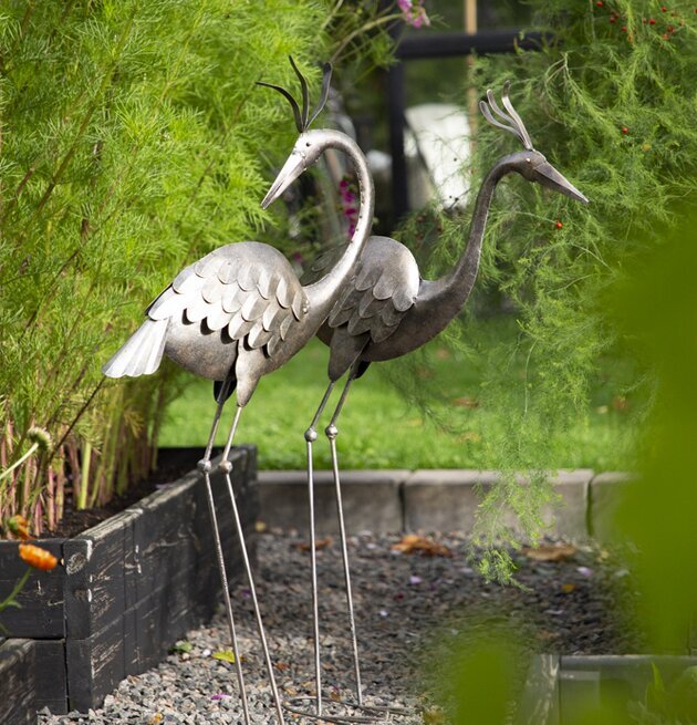 Fågel Antik Hamrad Plåt från Different Design i trädgård