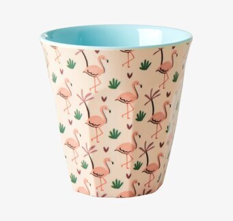 Foto av mugg med rosa flamingos och tropiskt motiv