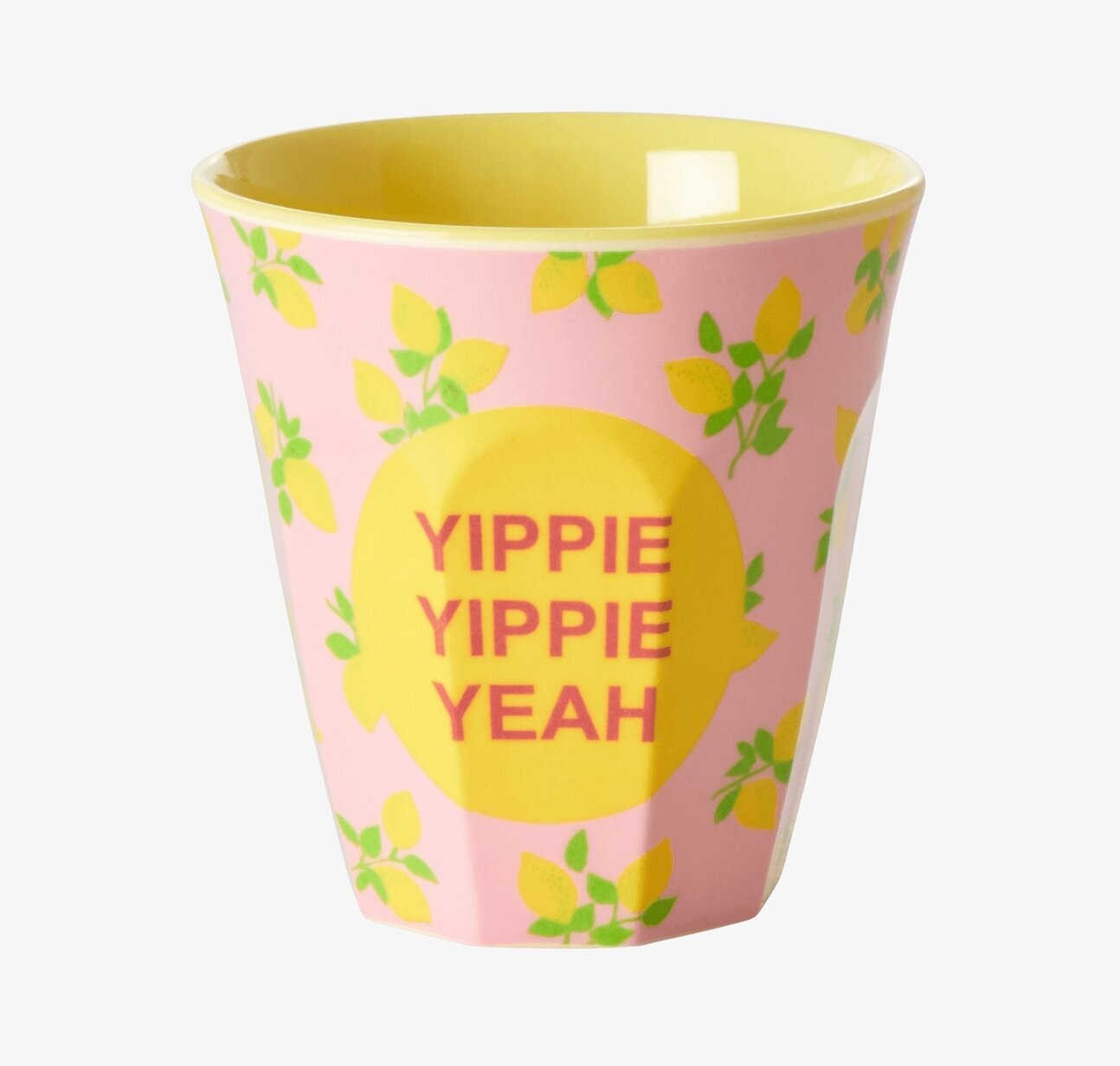 Bild av färgglad mugg med citronmotiv och text