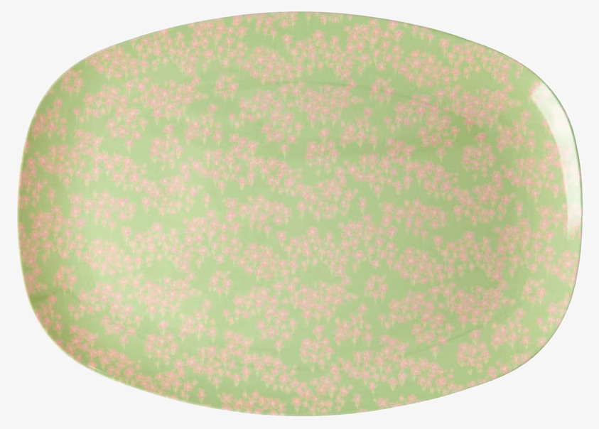 Tallrik Pink Flower Field Print från Rice med rosa blommor