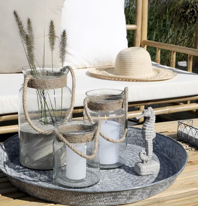 Sjöhäst På Fot Antikgrå #2 från Chic Antique på piedestal