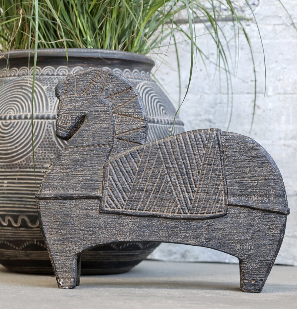 Häst Med Mönster Antikbrun #1 från Chic Antique i rustik stil