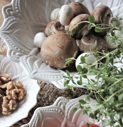 Skål Mandala Large från Majas Cottage fylld med råvaror