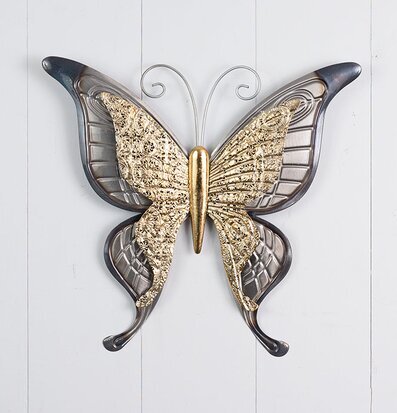 Fjäril Guld/Zink/Svart från Multi Agentur på vit träpanel