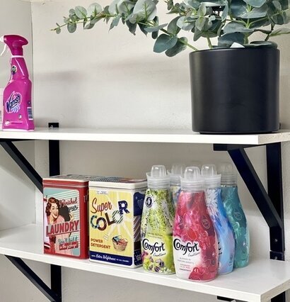 Plåtburk Tvättmedel #1 från Bromma Kortförlag i retrostil