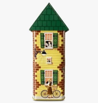 Bild av charmig plåtburk formgiven som townhouse