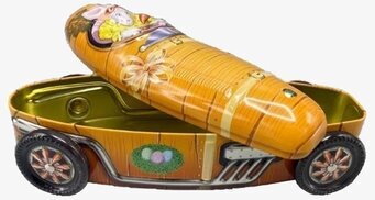 Bild av plåtburk formad som racerbil med kaninmotiv