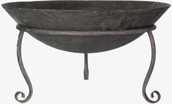 Eldfat Elda Metall från A Lot Decoration i rå metallfinish