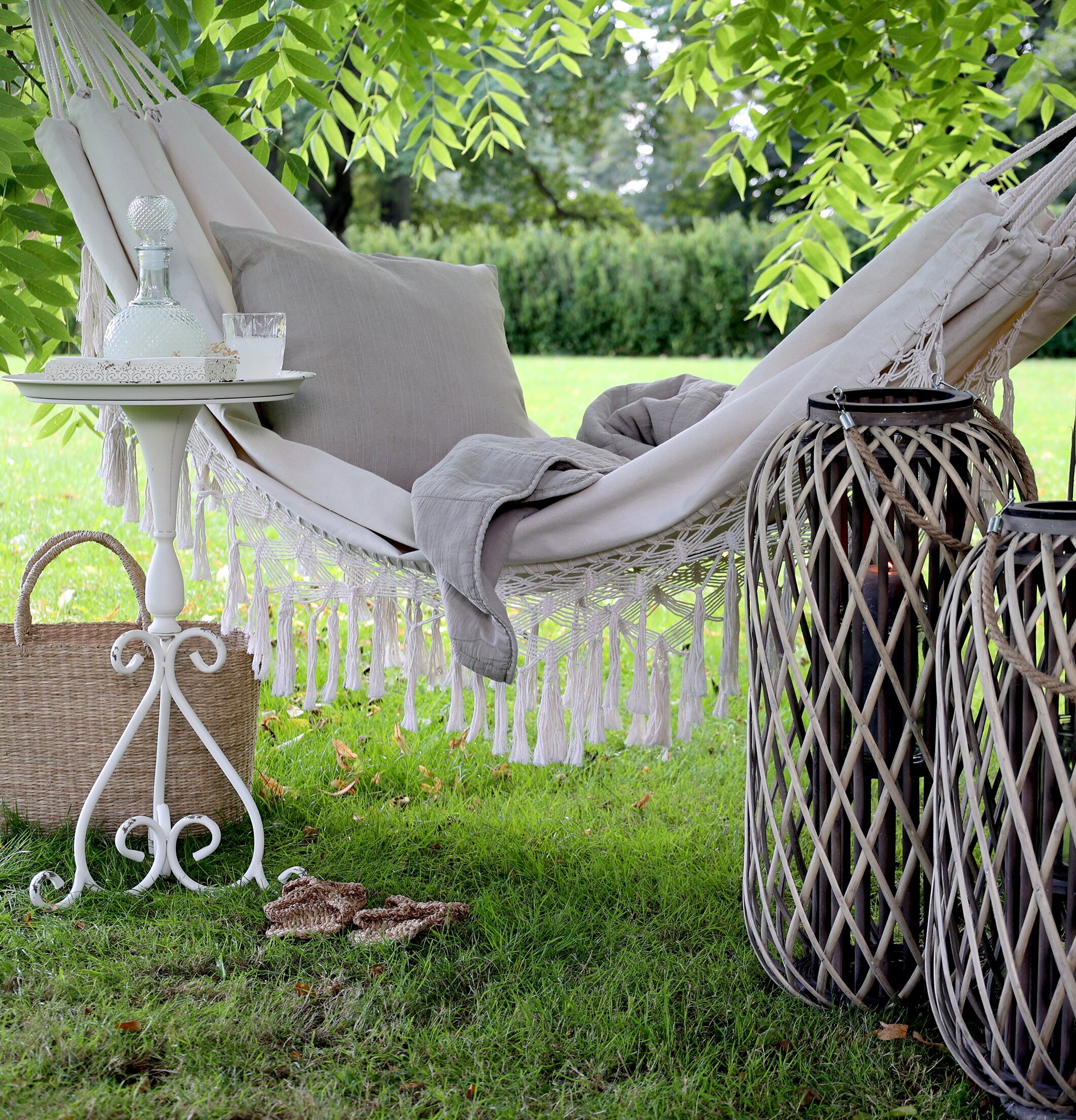 Hängmatta Med Fransar Antique Creme från Chic Antique i trädgård