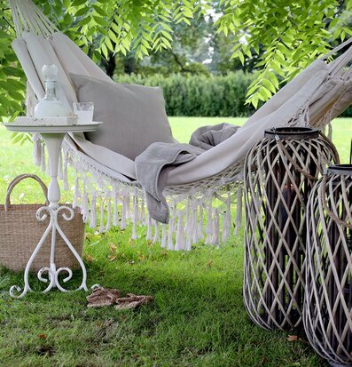 Hängmatta Med Fransar Antique Creme från Chic Antique i trädgård