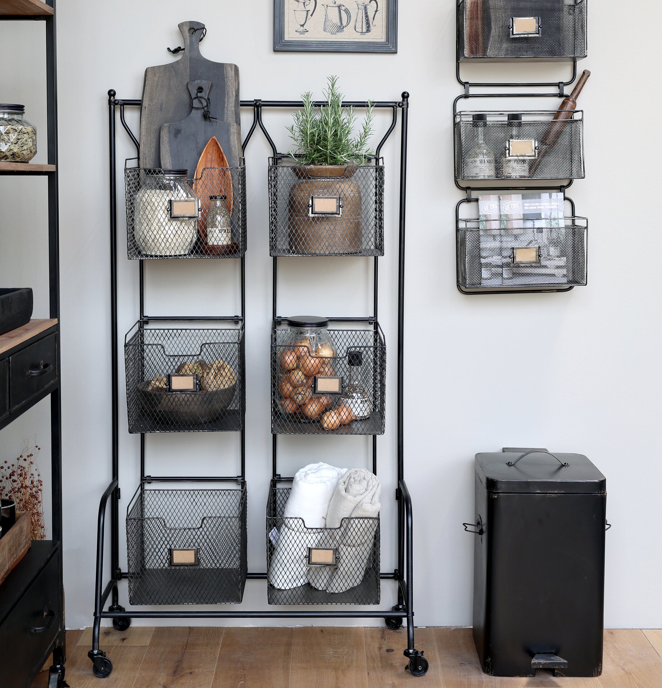 Pedalhink L Antiksvart från Chic Antique i industriell stil