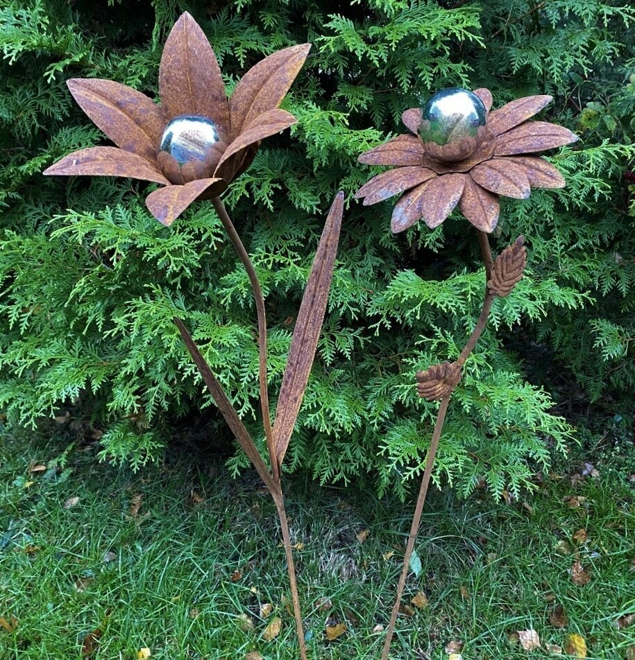 Stora 3D Blommor Rost från Lind Decoration i trädgård