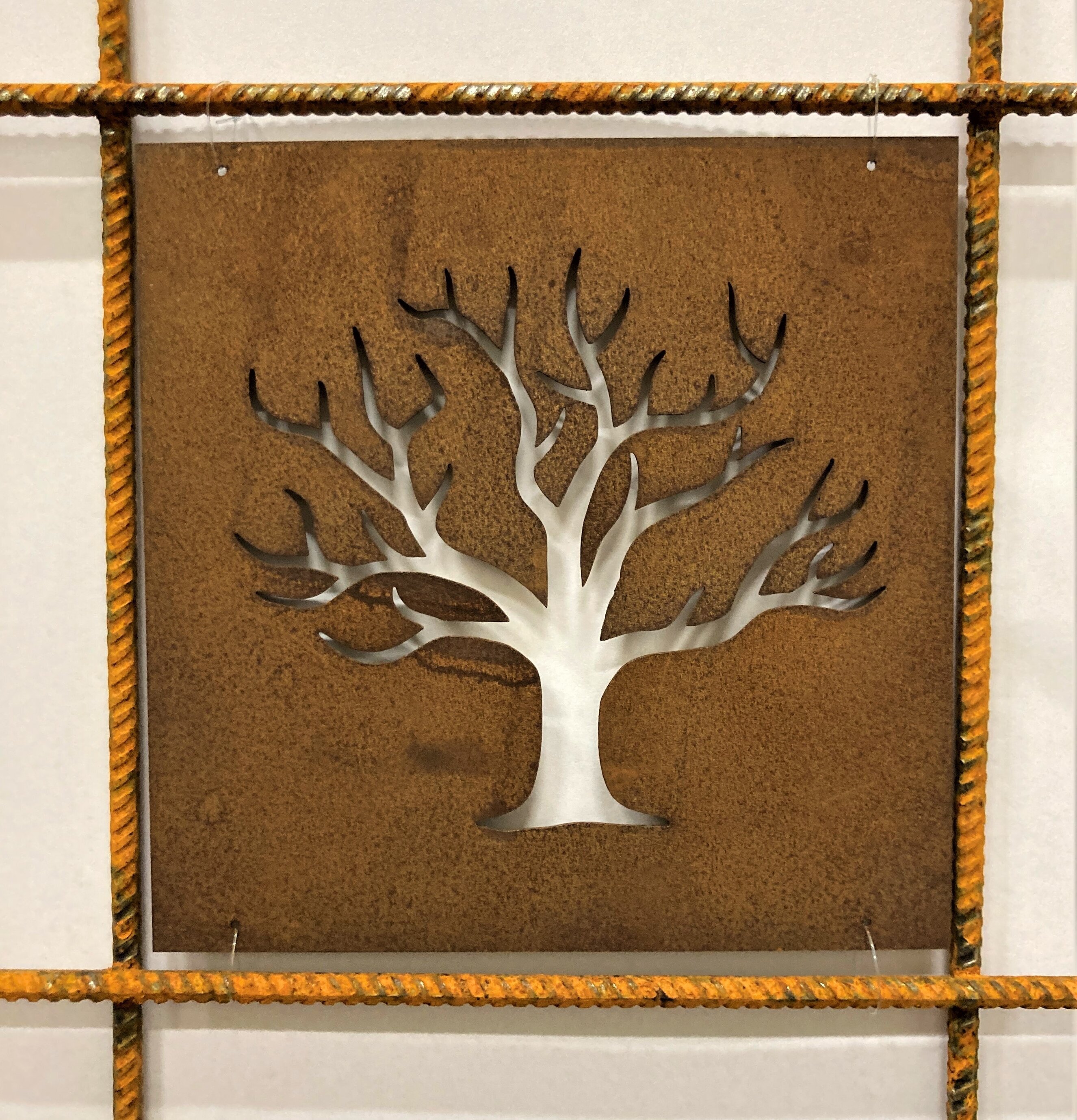 Skylt Träd Rost (armeringsnät) från Lind Decoration