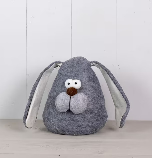 Dörrstopp Hund från Multi Agentur i grå filt med vita ögon