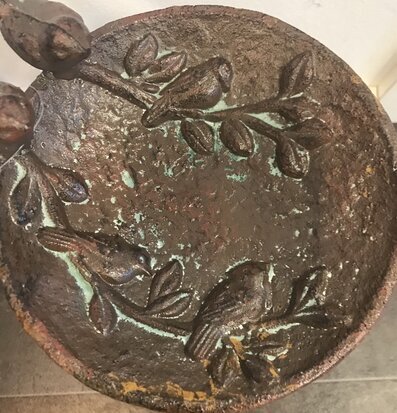 Fågelbad På Fot Antique #1 från Speedtsberg i antik stil