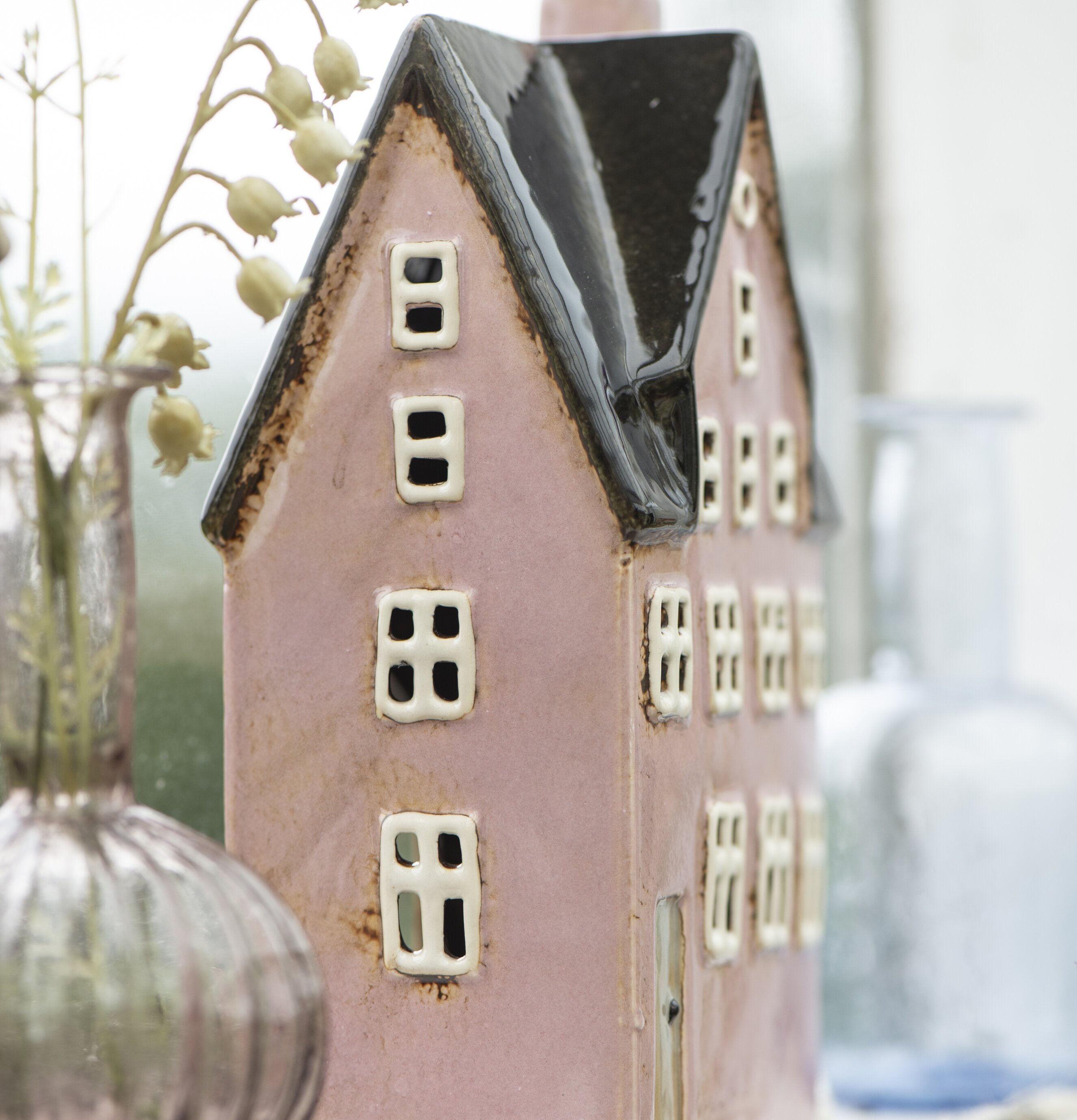 Ljuslykta Nyhavn Vindskupa Rosa från IB Laursen på vit yta