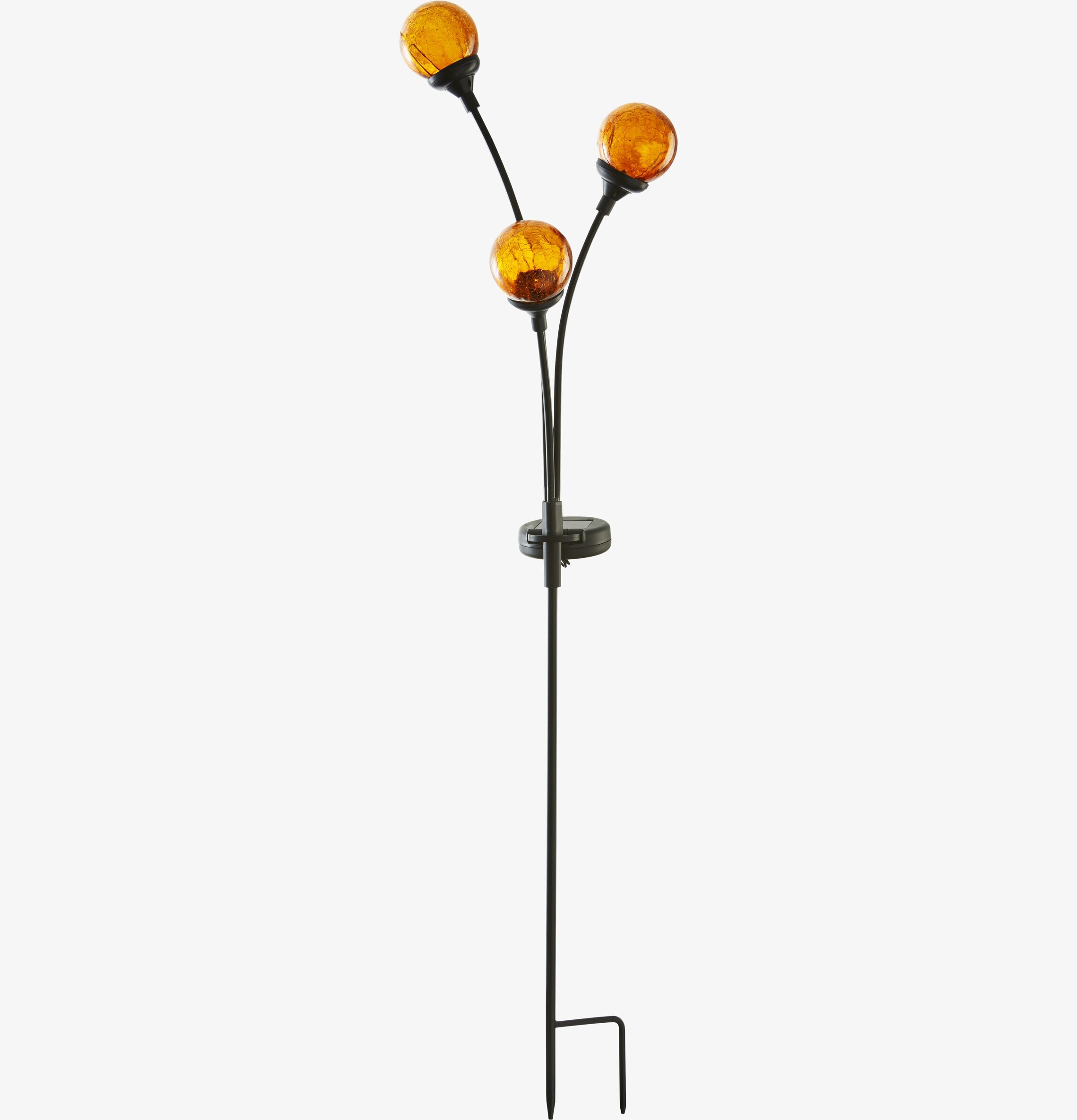 Solcellsdekoration Trieste från Star Trading i trädgårdsmiljö