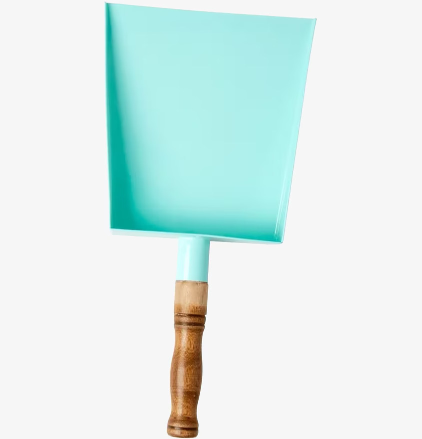 Sopskyffel Artic Blue från Rice med trähandtag och blå metall