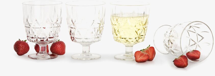 Picknickglas 4-Pack från Sagaform med jordgubbar och dryck