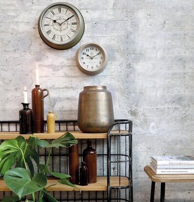 Väggklocka Grön från Chic Antique i elegant inredning