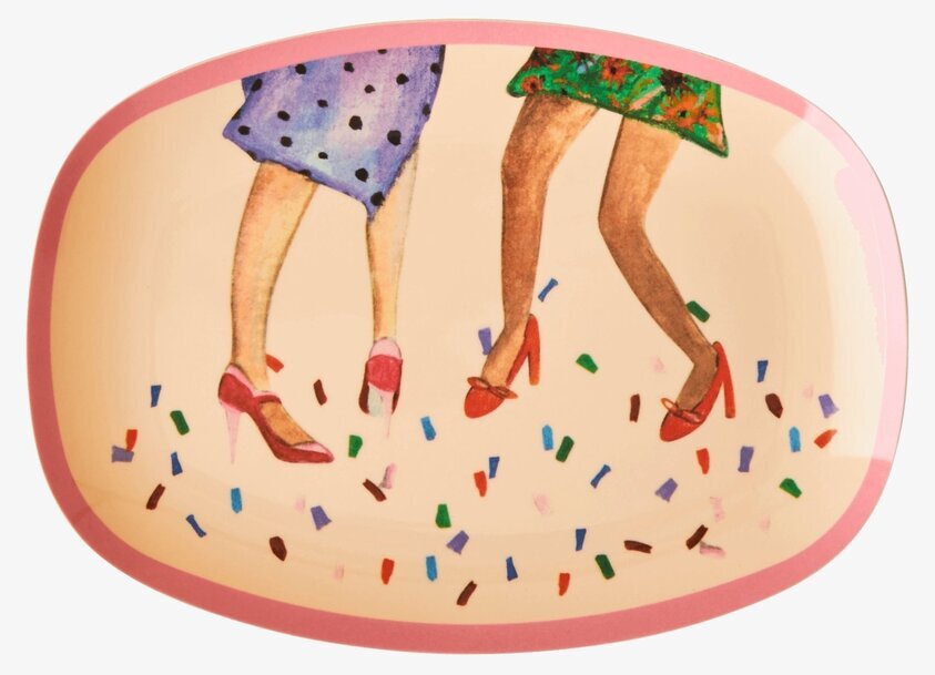 Liten Tallrik Dancing Legs Print från Rice i färgglad design