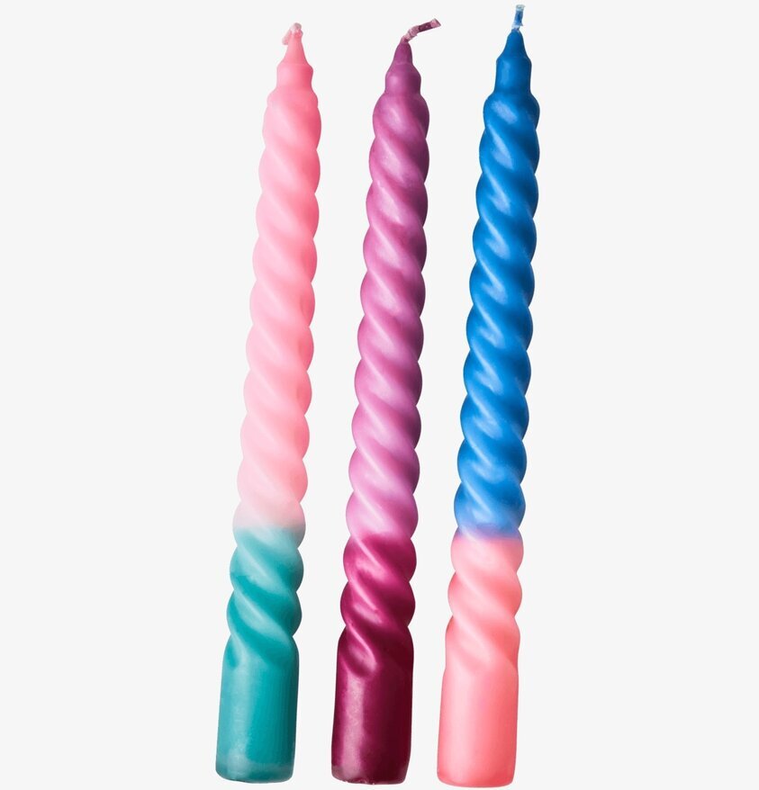 Twisted Candles Dance Out Colors från Rice, färgglada ljus