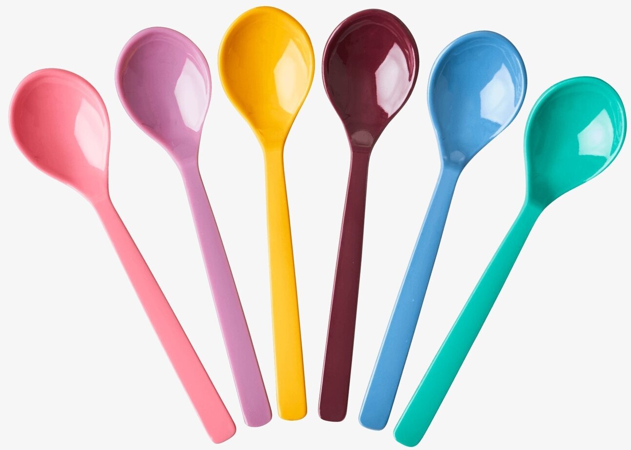 Korta Skedar - Dance Out Colors från Rice i olika färger