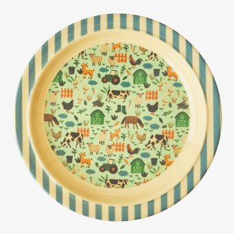 Barntallrik Blue Farm Print från Rice med gårdsmotiv