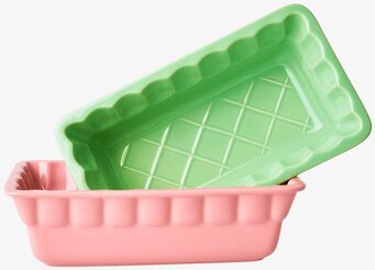 Ugnsform Stengods Rosa från Rice i neutral vit bakgrund