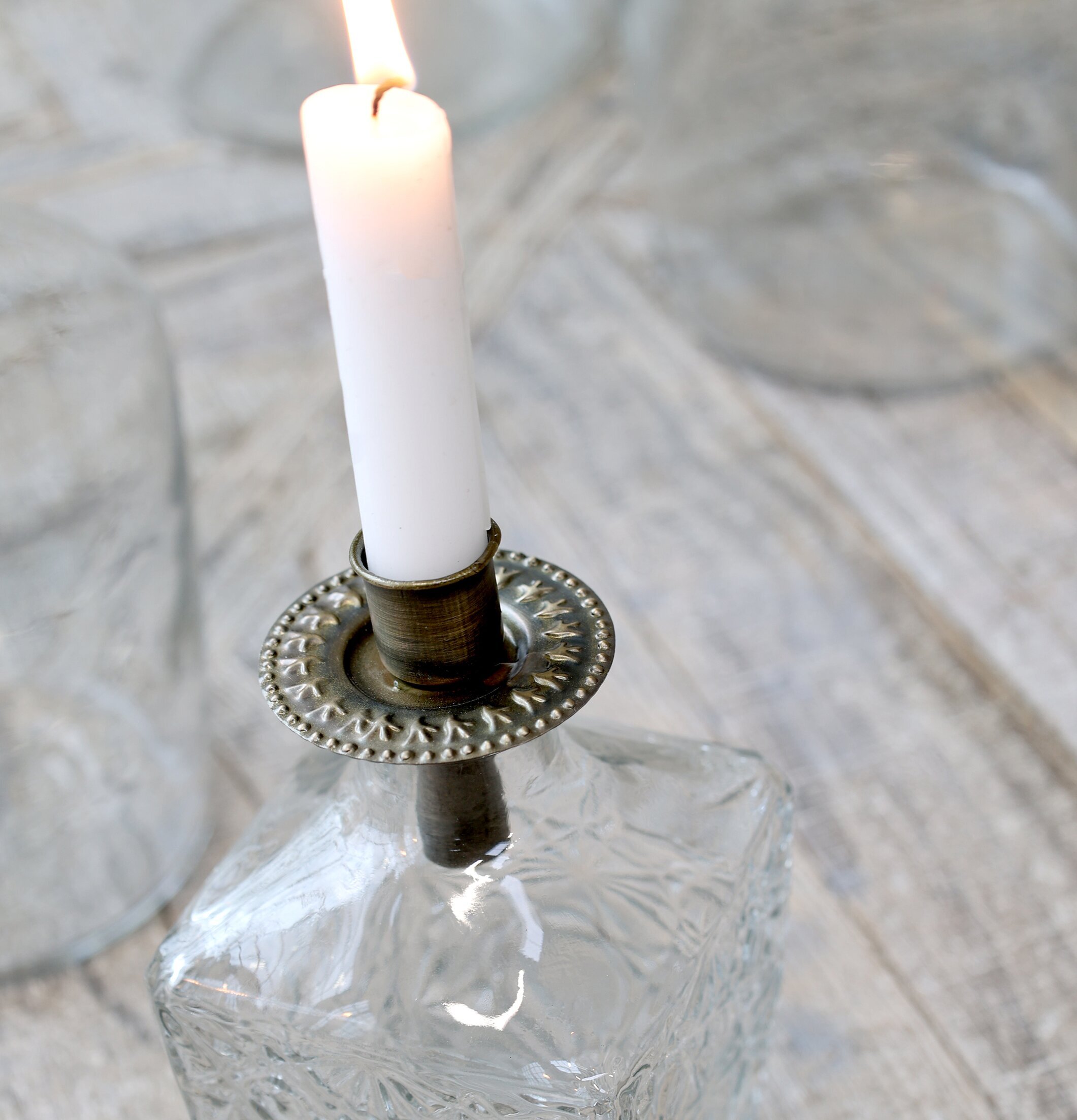 Ljushållare Flaska Dekor Mässing från Chic Antique