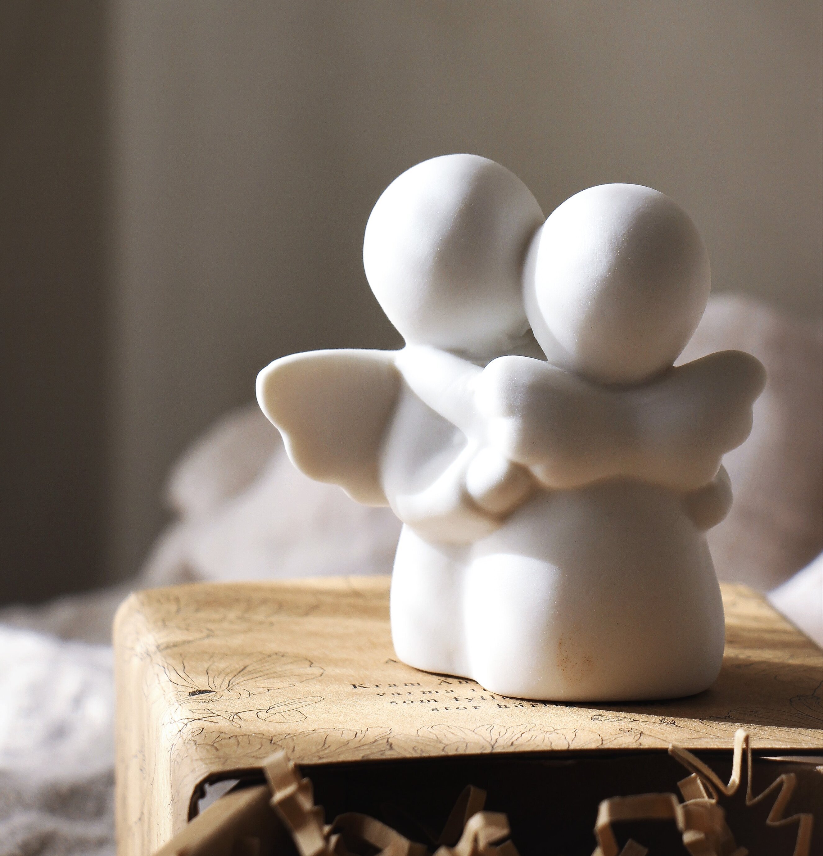 Änglar Kram Inkl Gåvobox från Majas Cottage på träbok