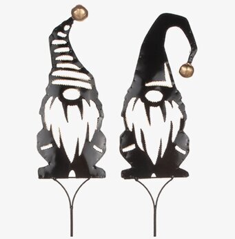 Tomte På Stick Hamrad plåt från Different Design, två tomtar