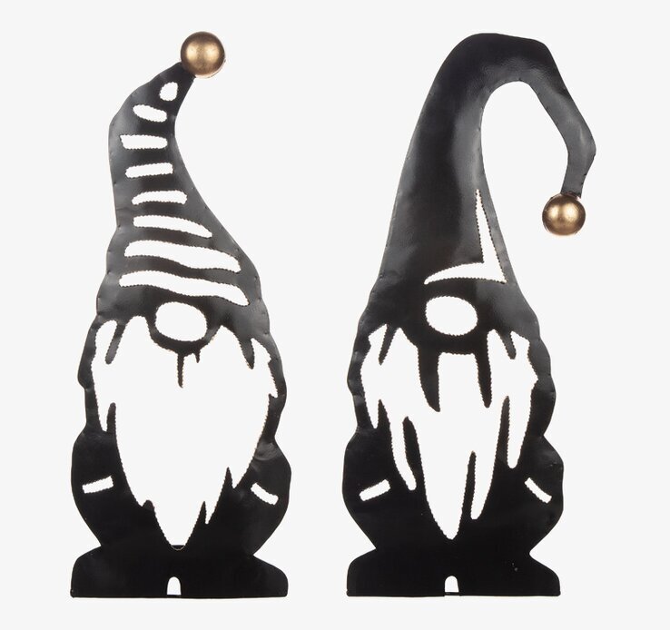 Tomte Hamrad Plåt från Different Design, två plåttomtar