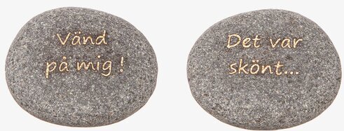 Grå Sten - Vänd På Mig från Different Design med text
